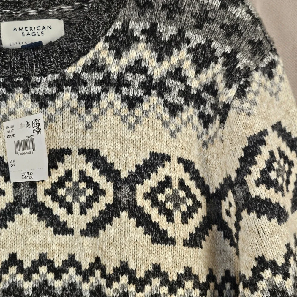 NWT American Eagle Mens Holiday Crewneck Sweater Medium‎